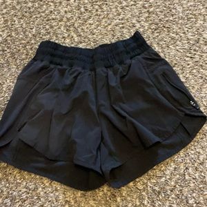 GUC tracker shorts